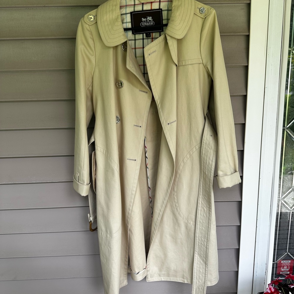 Coach Women's Cream Trench Coat